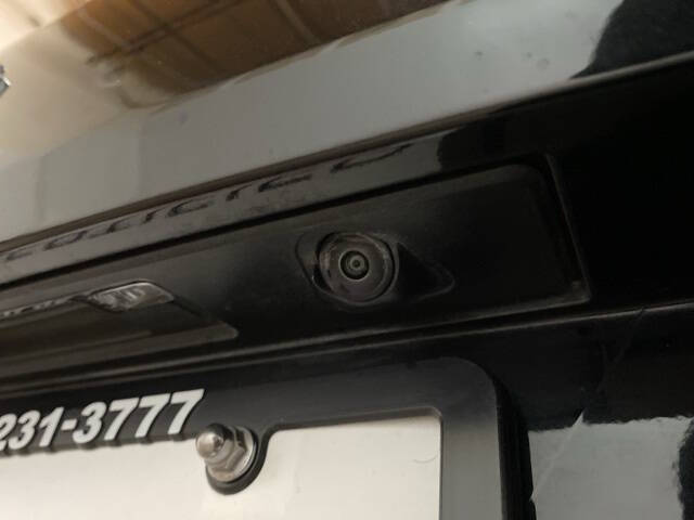 2025 Volvo XC60 B5 Plus Dark Theme