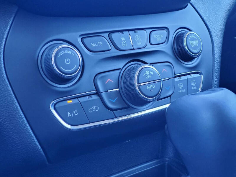 2020 Jeep Cherokee Trailhawk