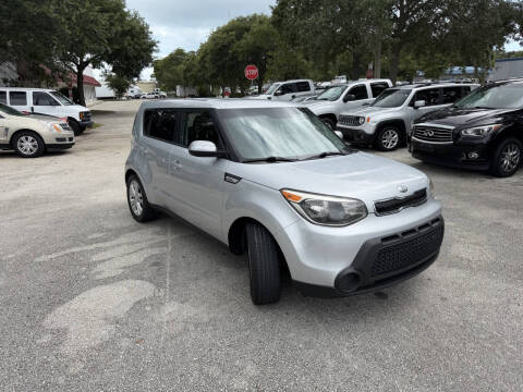 2015 Kia Soul +