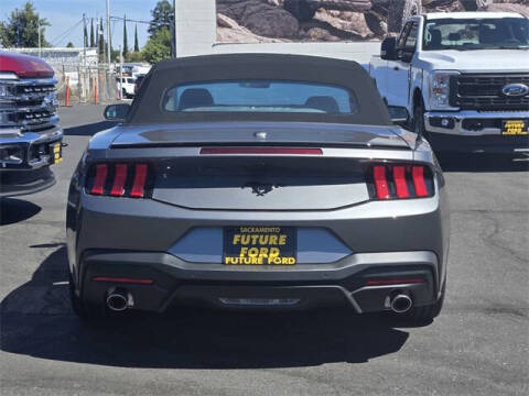 2025 Ford Mustang EcoBoost