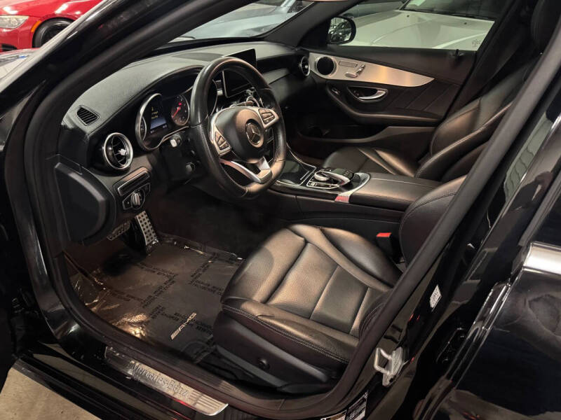 2016 Mercedes-Benz C-Class