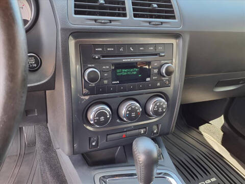 2013 Dodge Challenger SXT