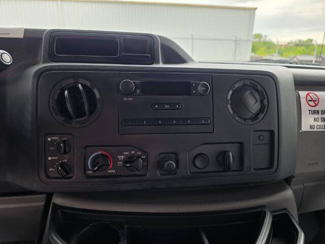 2009 Ford E-Series E-350 SD