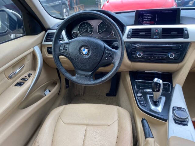 2014 BMW 3 Series 320i