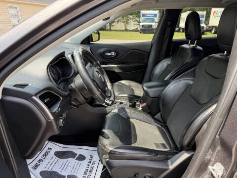 2019 Jeep Cherokee Latitude Plus