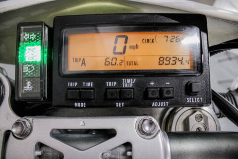 2023 Suzuki DR-Z400SM