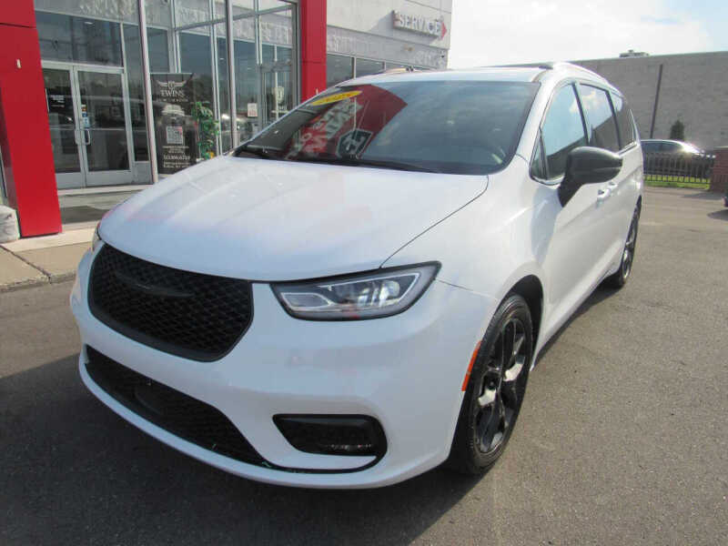 2025 Chrysler Pacifica Limited