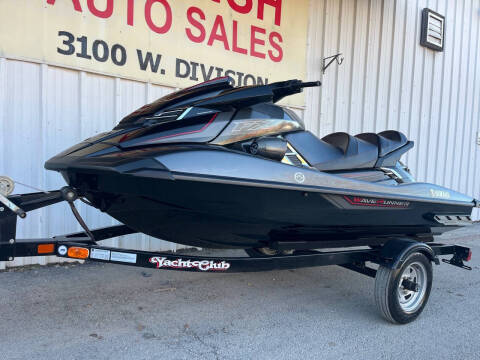 2018 Yamaha WAVE RUNNER for sale at CRANSH AUTO SALES, INC in Arlington TX