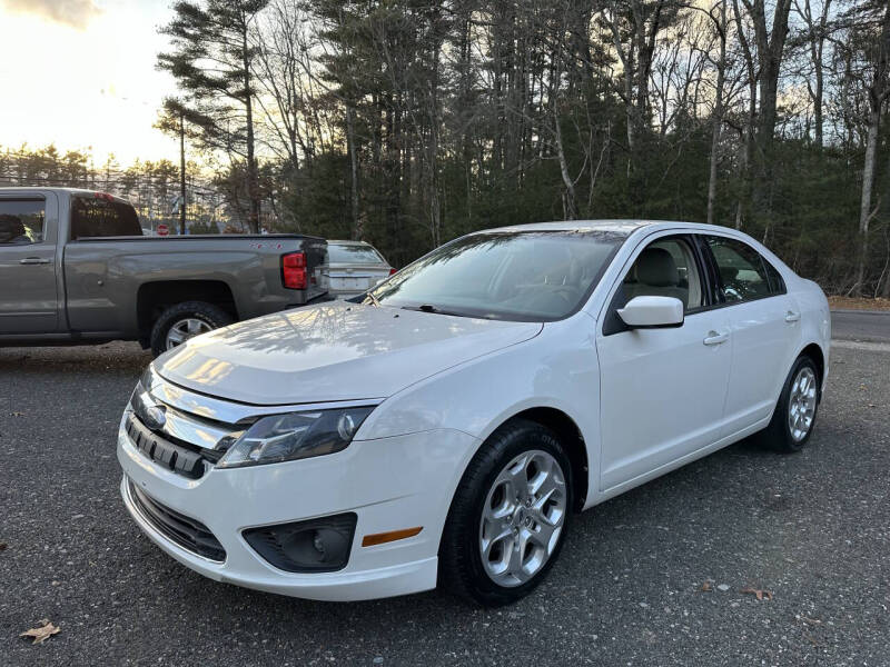 2010 Ford Fusion SE's photo