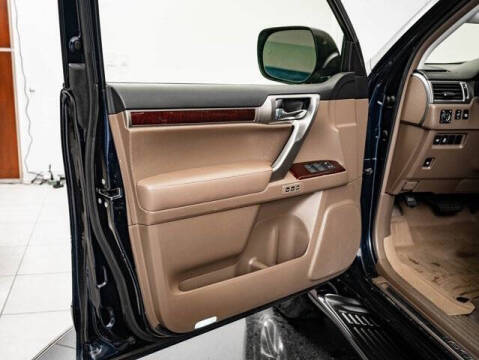 2017 Lexus GX 460