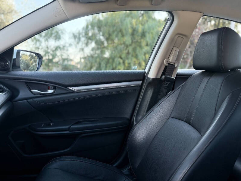 2017 Honda Civic EX-L