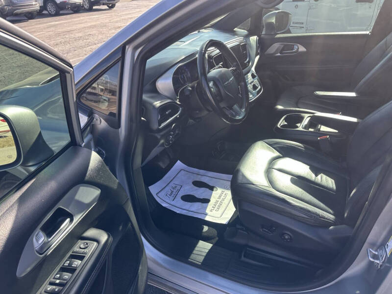 2019 Chrysler Pacifica Touring L