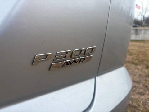 2018 Jaguar E-PACE P300 R-Dynamic S