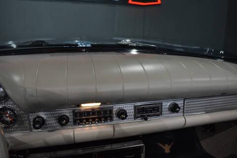 1957 Ford Thunderbird