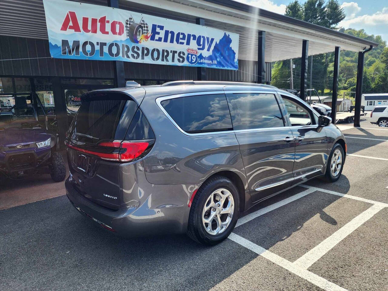 2022 Chrysler Pacifica for sale at Auto Energy in Lebanon, VA