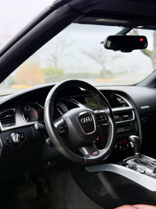 2010 Audi S5 3.0T quattro Prestige