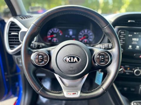 2021 Kia Soul GT-Line