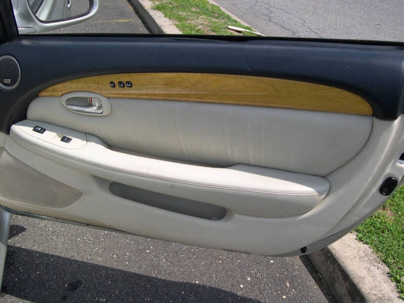2005 Lexus SC 430