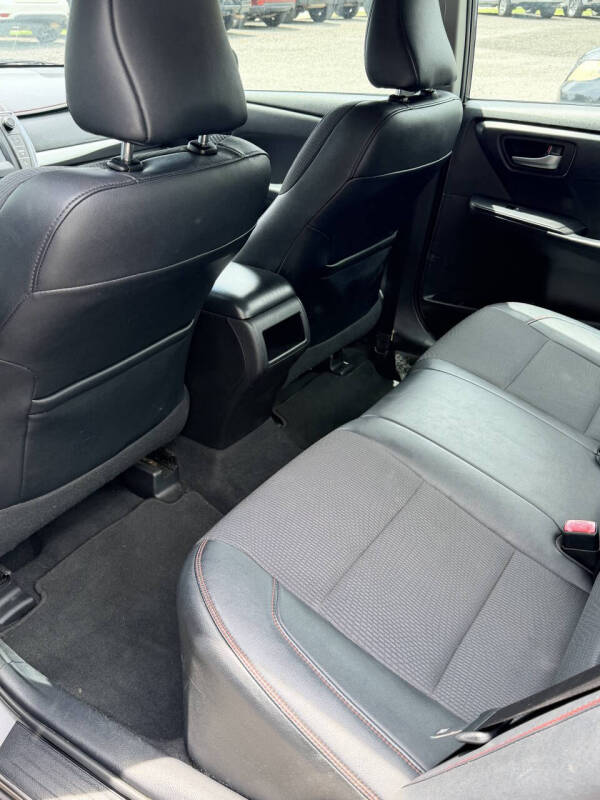 2017 Toyota Camry LE