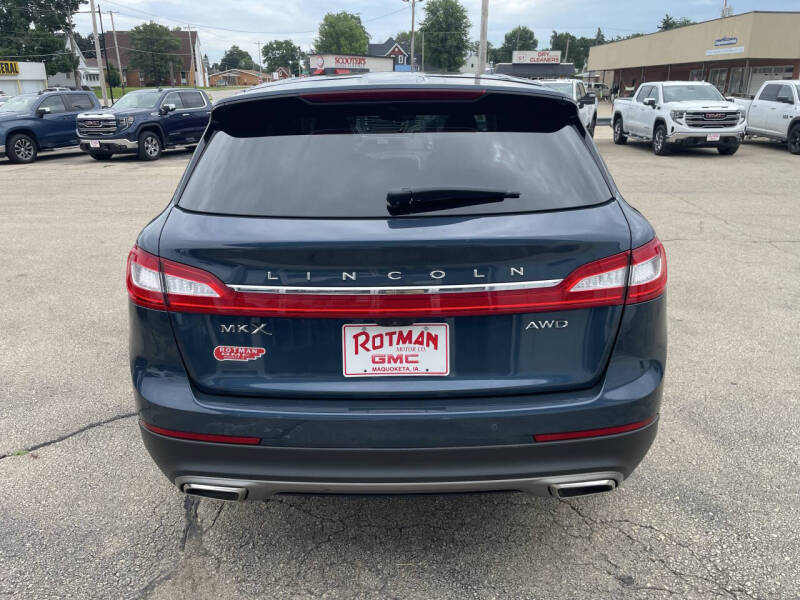 2016 Lincoln MKX Select