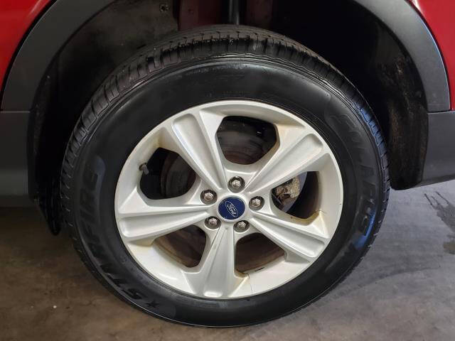 2015 Ford Escape SE