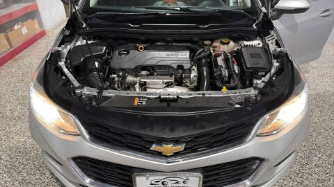 2017 Chevrolet Cruze LT Auto