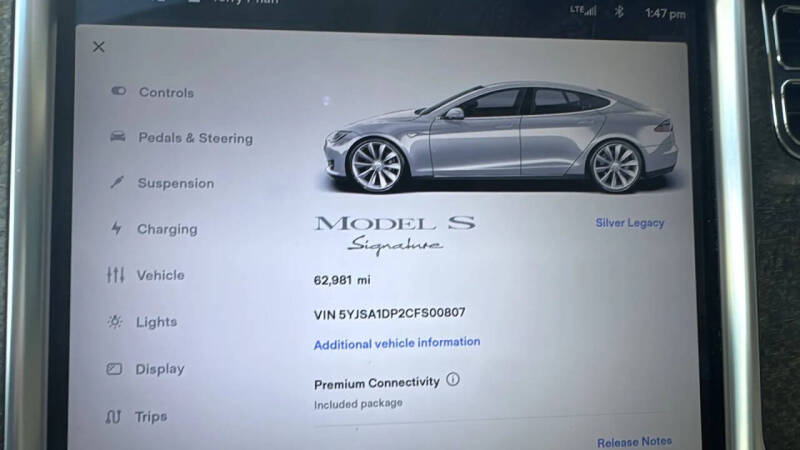 2012 Tesla Model S