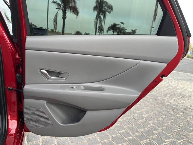 2024 Hyundai Elantra Hybrid Blue