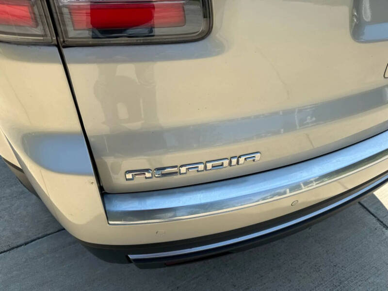 2016 GMC Acadia SLT-1