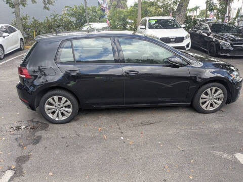 2021 Volkswagen Golf TSI