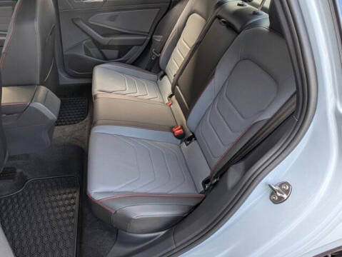 2025 Volkswagen Jetta GLI Autobahn