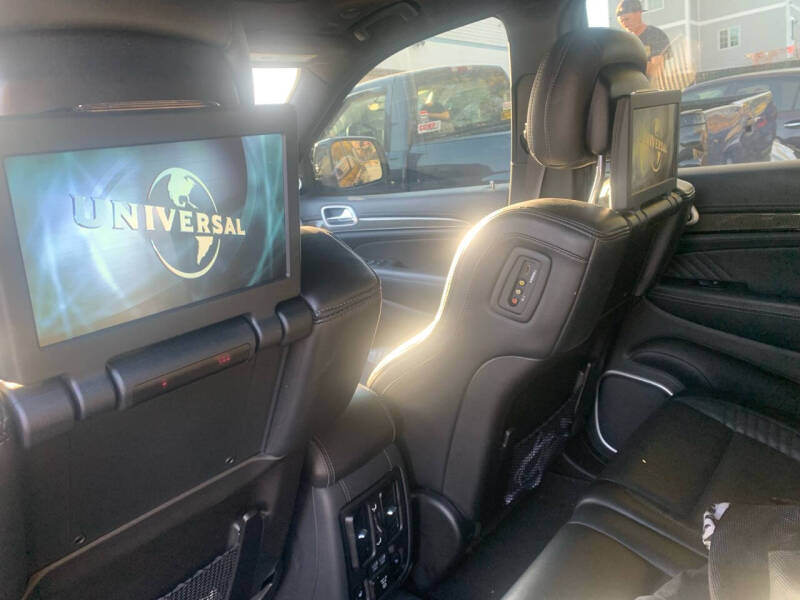 2021 Jeep Grand Cherokee Trackhawk