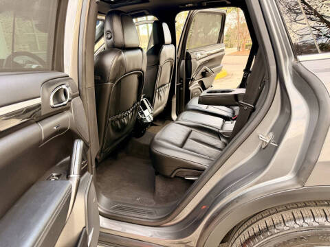 2013 Porsche Cayenne