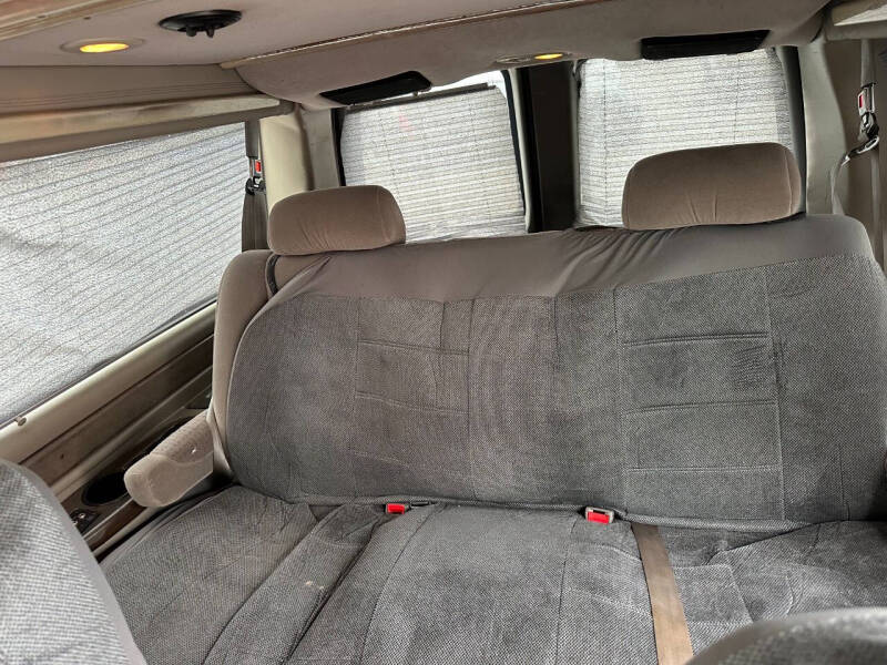 2004 Chevrolet Express 1500