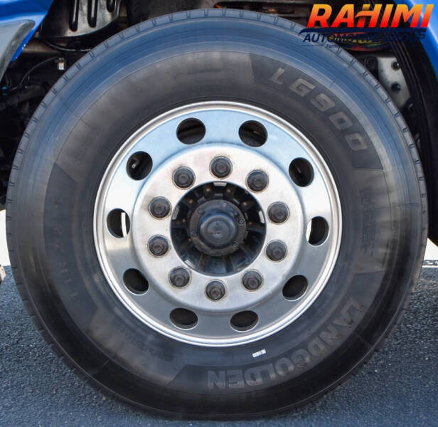 2016 Freightliner Cascadia