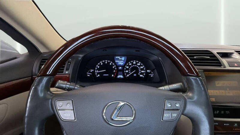2012 Lexus LS 460