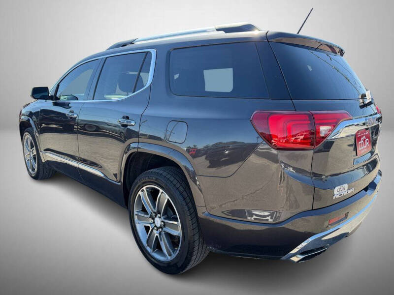 2018 GMC Acadia Denali