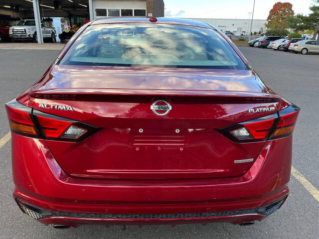 2019 Nissan Altima for sale at Auto Drive Sales & Service in Berlin, CT