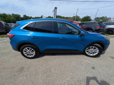 2020 Ford Escape SE