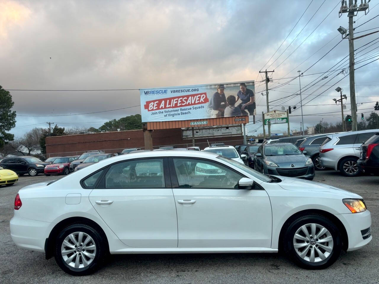 2015 Volkswagen Passat for sale at Auto Nation in Norfolk, VA