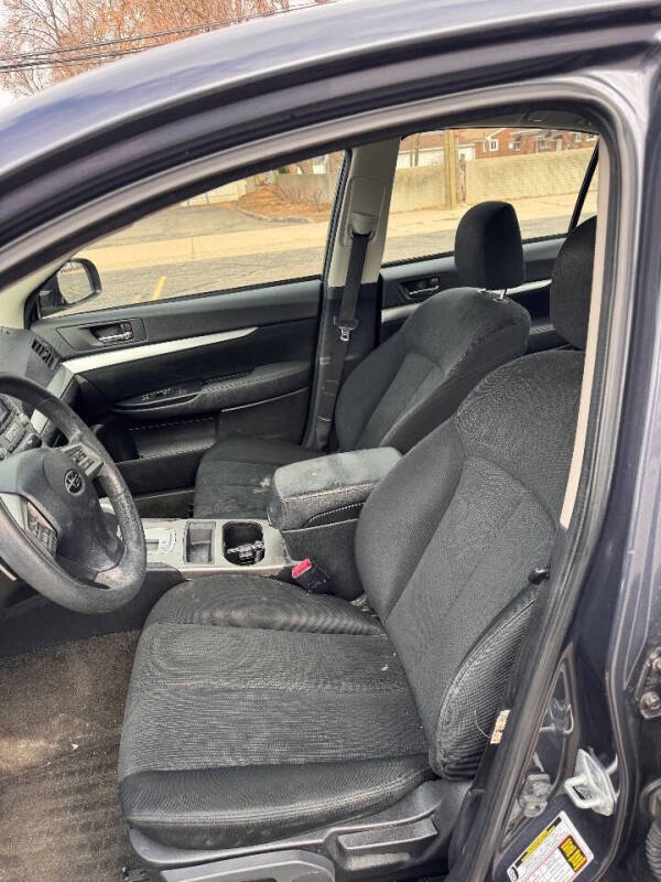 2014 Subaru Legacy 2.5i