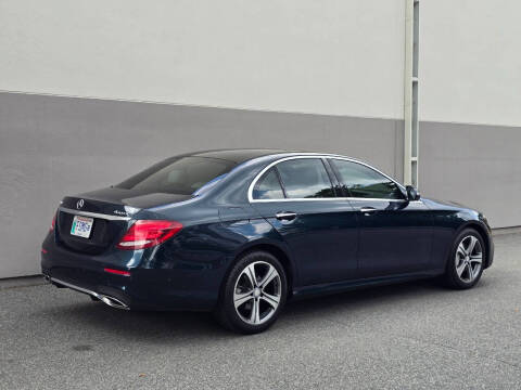 2017 Mercedes-Benz E-Class E 300 4MATIC