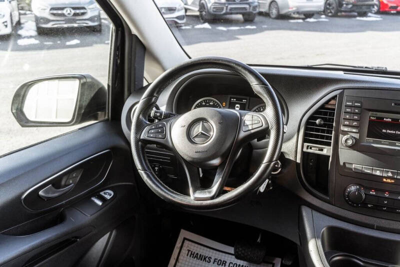 2020 Mercedes-Benz Metris Passenger