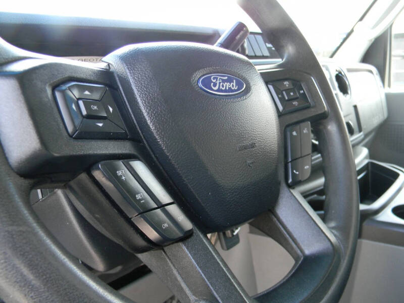 2021 Ford E-350