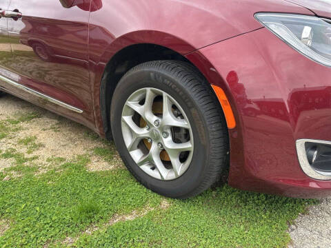 2019 Chrysler Pacifica Touring L