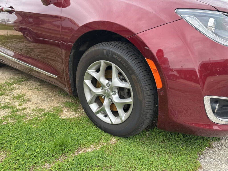 2019 Chrysler Pacifica Touring L