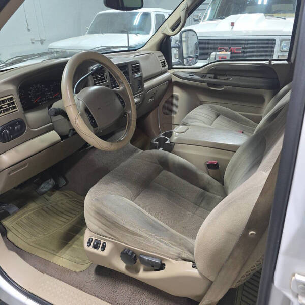 2000 Ford Excursion XLT