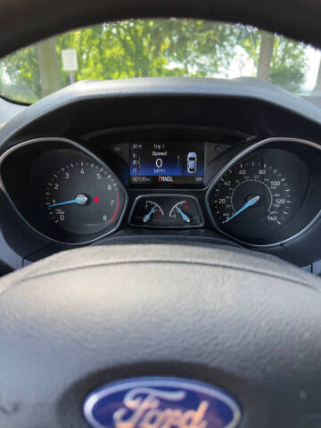 2017 Ford Focus SE