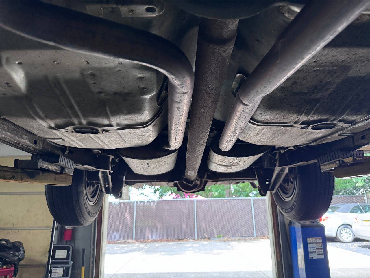 1996 Buick Roadmaster 35