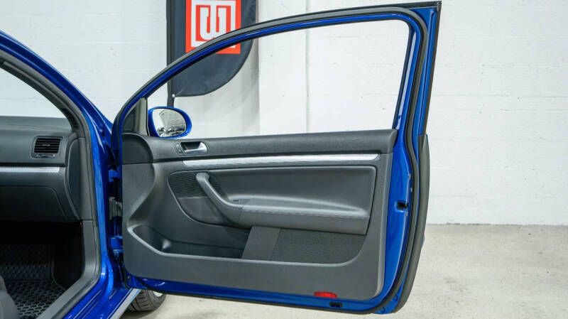 2008 Volkswagen R32